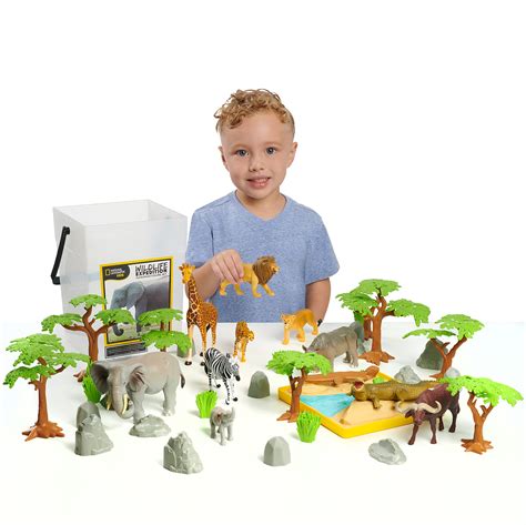 Uncover the mysteries of space with the National Geographic magic toy set